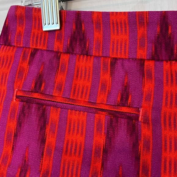 Gap Ikat Tailored Shorts - Size 0 - Picture 3 of 7